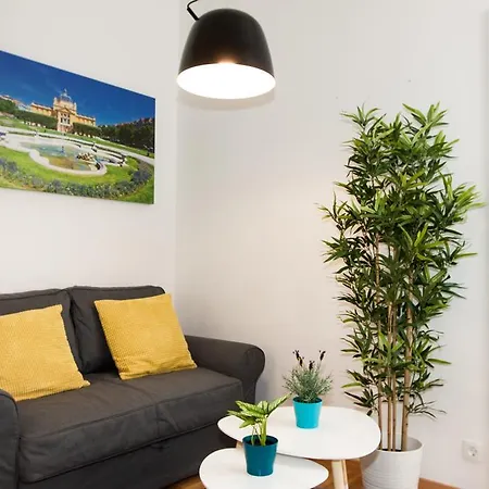 Loox Apartments Hatzova Zagreb Exterior foto