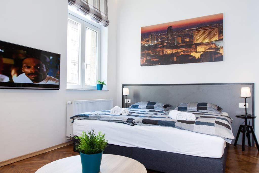 Apartment Loox Hatzova