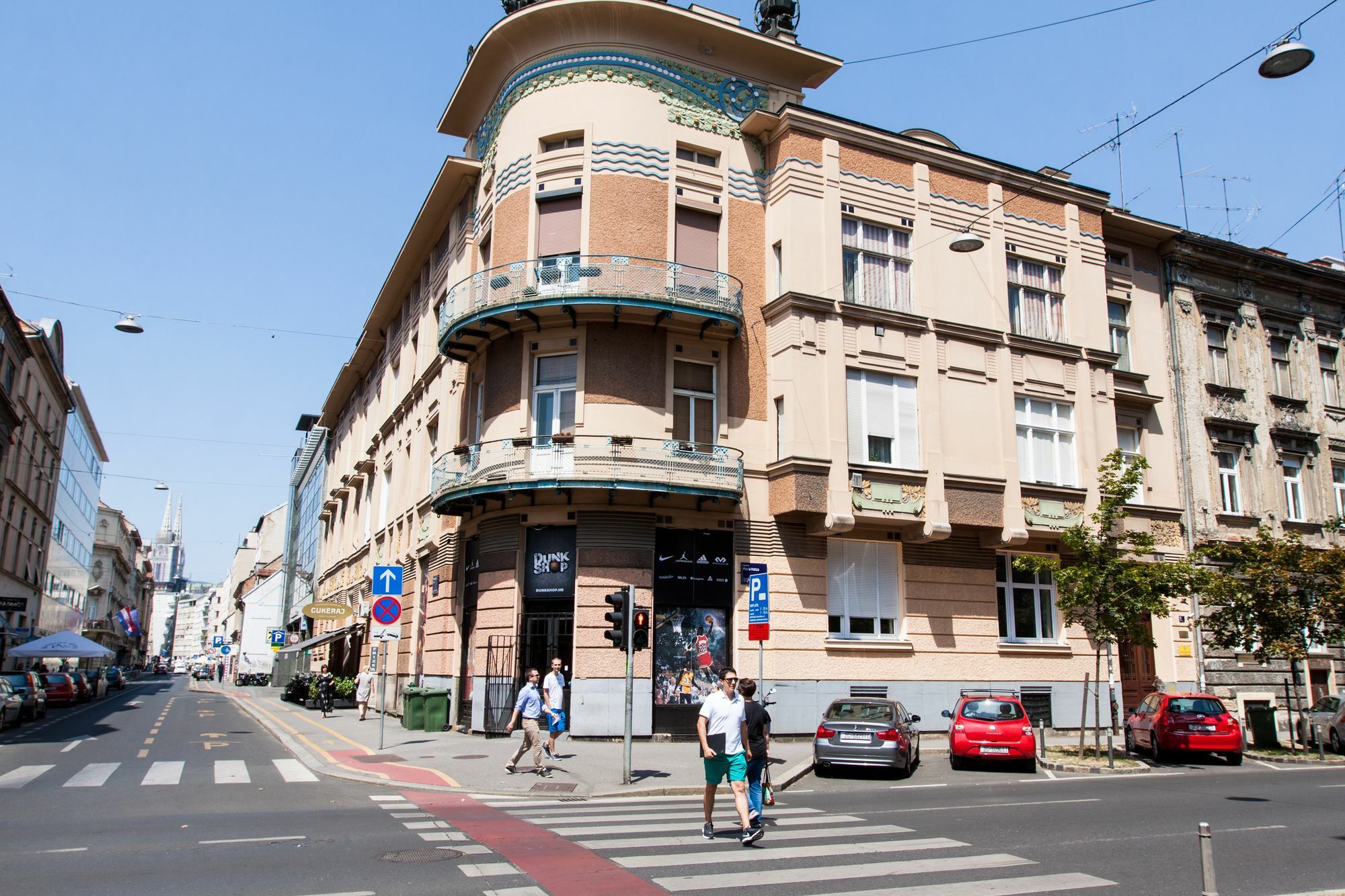 Apartment Loox Hatzova