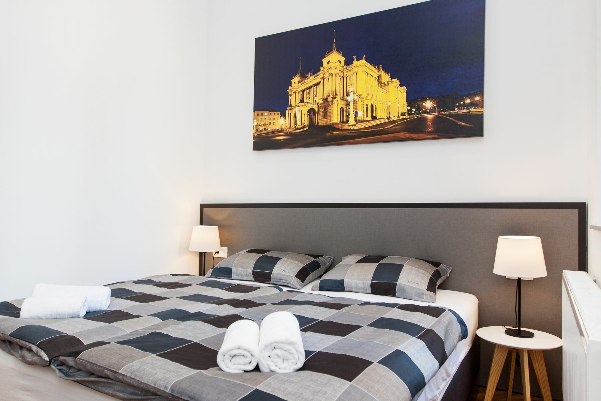 Apartment Loox Hatzova Zagreb